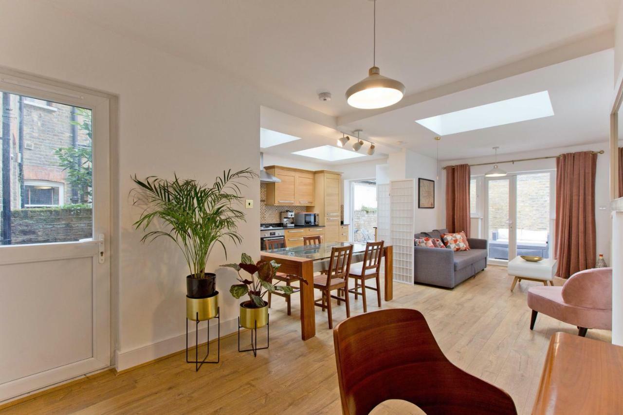 Апартаменты Highbury Fieldway Лондон Экстерьер фото